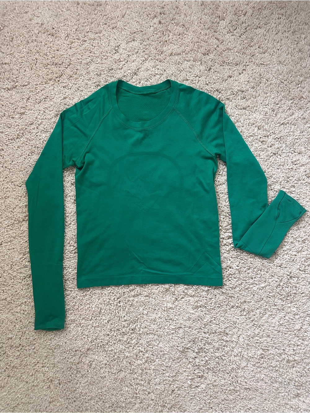 LULULEMON 6 Swiftly Tech Crop Women's Long Sleeve Workout Top - Kelly Green
